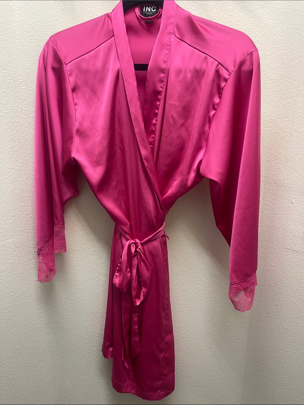 INC International Concepts Satin Wrap Robe in 💕Hot Pink with Lace Trim Small